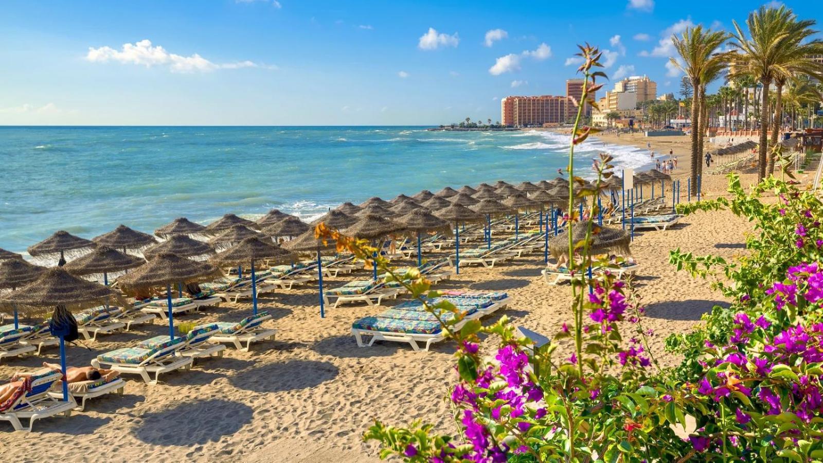 Skysea Holidays Benalmadena Europark Buitenkant foto